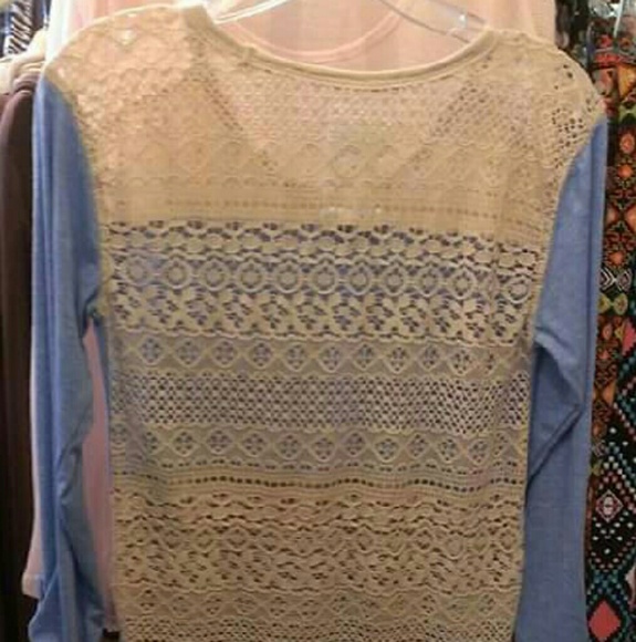 Top - Picture 2 of 2