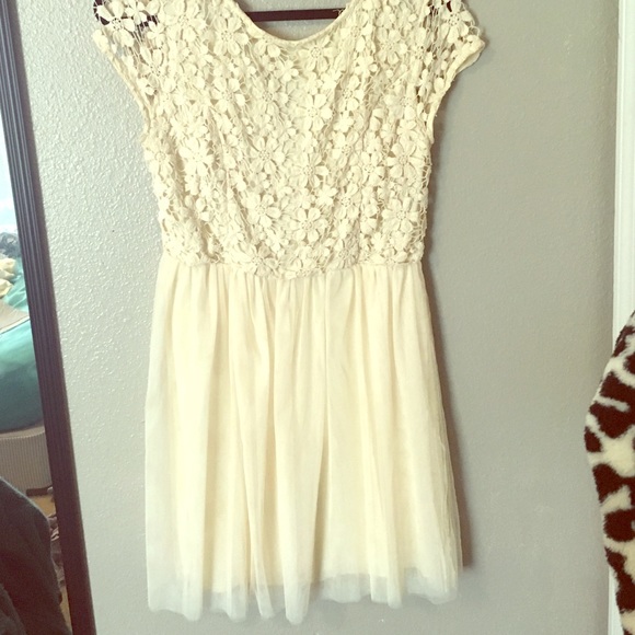 White floral lace dress