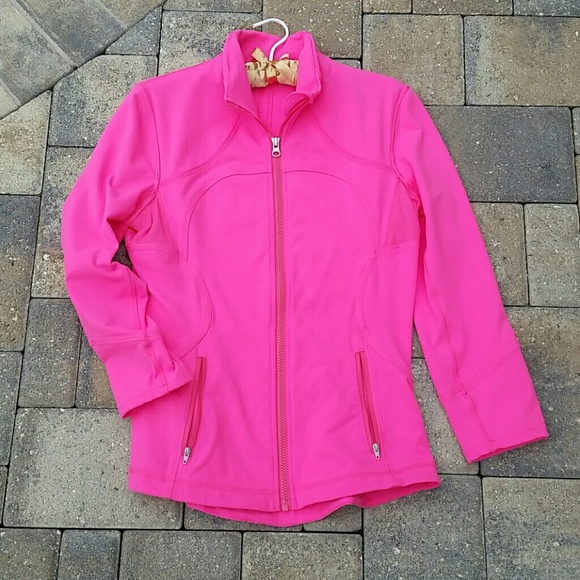 lululemon athletica Jackets & Blazers - Flash! Lululemon Forme Jacket pink sz 8 GUC