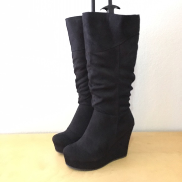 8.5 Calf high suade wedge boots, new in box