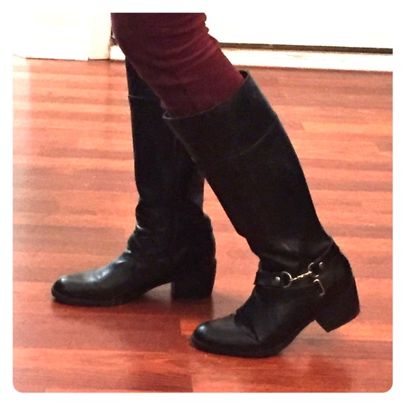 Black boots