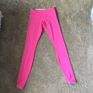 Reversible Lululemon Wonder Undera