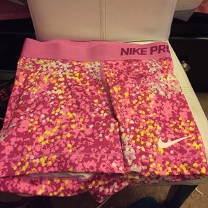 Nike pro spanks