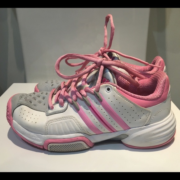 ADIDAS PINK TENNIS SHOE