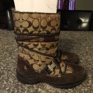 Coach snow boots