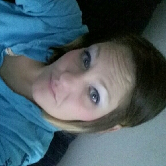 Meet your Posher, Samantha - Picture 3 of 3