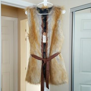 REDUCED Sanctuary Rockin Natalie faux fox fur vest