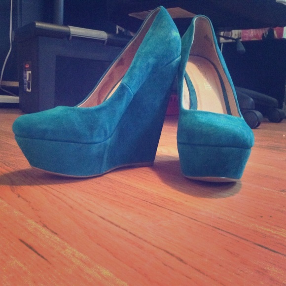 Aldo heel wedges