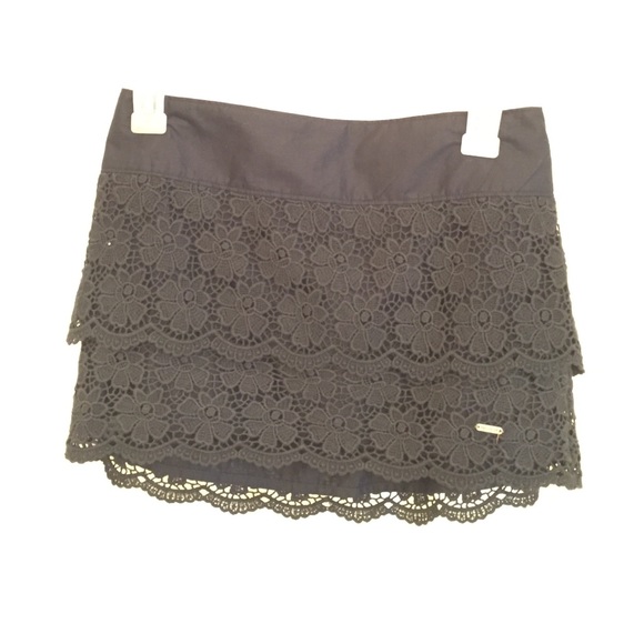 Hollister navy lace skirt