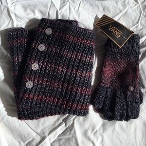 Vans gloves & scarf set