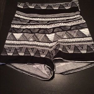 American apparel high waist print shorts Sz sm