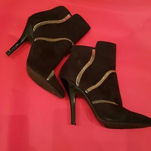 Very Cute Faux Suede and Mesh Booties