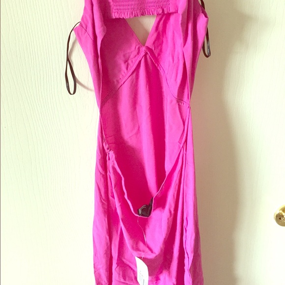 Maxi dress with side skits and open back - Picture 1 of 3