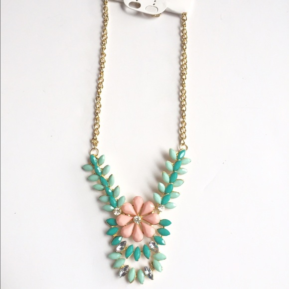🔥Hot Price🔥 Floral Ivy Minty Necklace - Picture 3 of 4