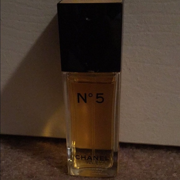 Chanel no 5 perfume