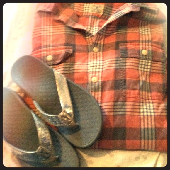 Flip flops that have orthotic technology NEW