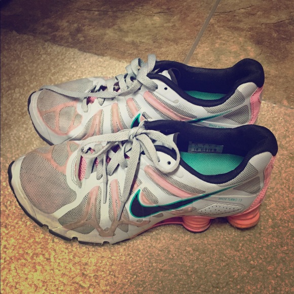 Women's Nike Shocks size 9.5