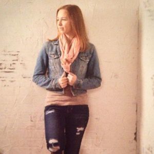 Meet your Posher, Ashley