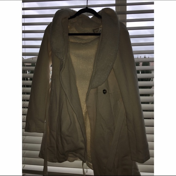 Cream coat with fur inside