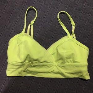 Lululemon sports bra