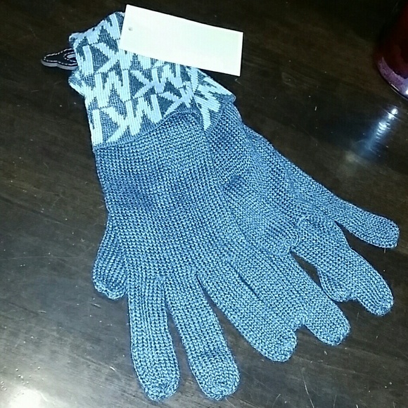 Michael Kors Accessories - Price drop! Michael kors new grey gloves