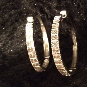 White Gold Diamond Earrings!