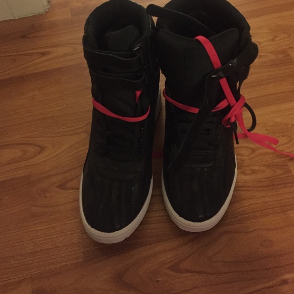 Puma wedge sneakers never worn