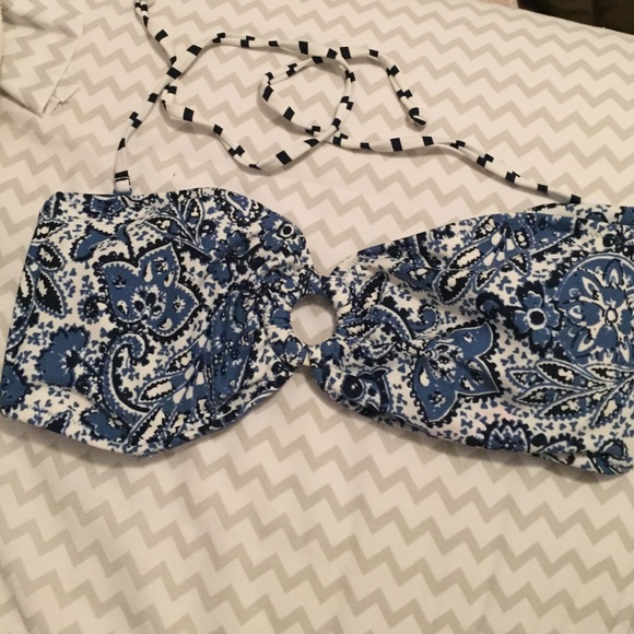 Bandeau bikini top