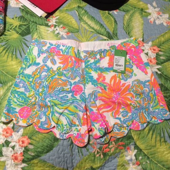 Lilly Pulitzer Casa Marina Buttercups size 4