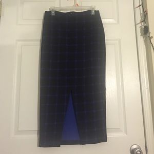 Size: 8 Plaid Navy Blue/Black Pencil Skirt