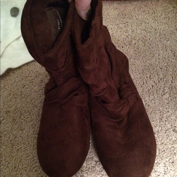 Ankle booties