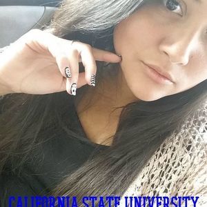 Meet your Posher, Vanessa