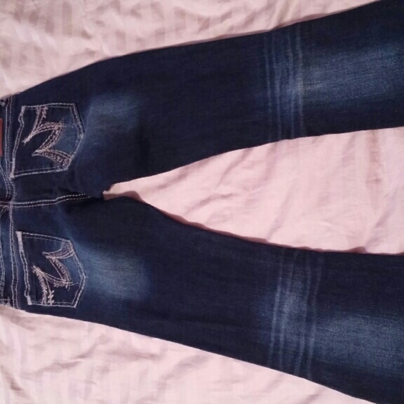 Maurices dark wash jeans