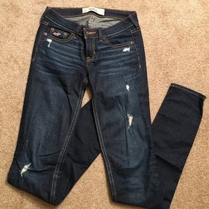 Hollister dark wash skinny jeans