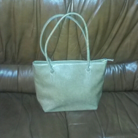 Tan Gucci bag
