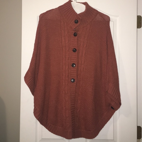 Burnt orange/tan sweater