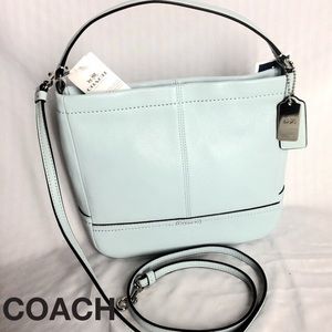 NWT Beautiful COACH pebble leather crossbody bag