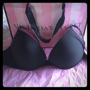 ❤️Bra by Pink ❤️ never worn! New without tags 🤗