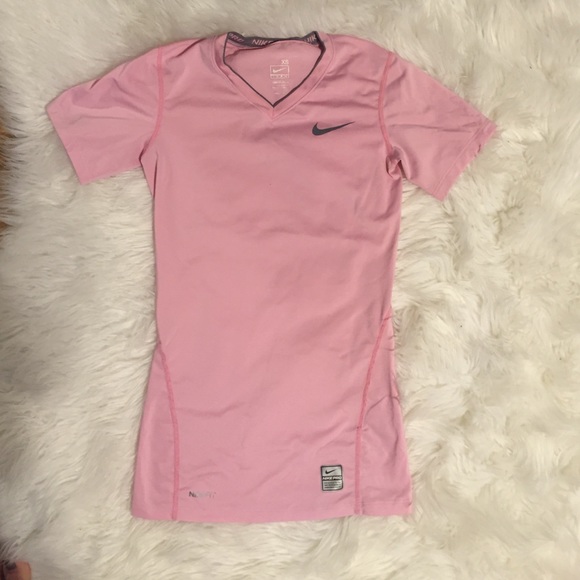 XS NIKE pro fit dry short sleeve shirt - Picture 2 of 2