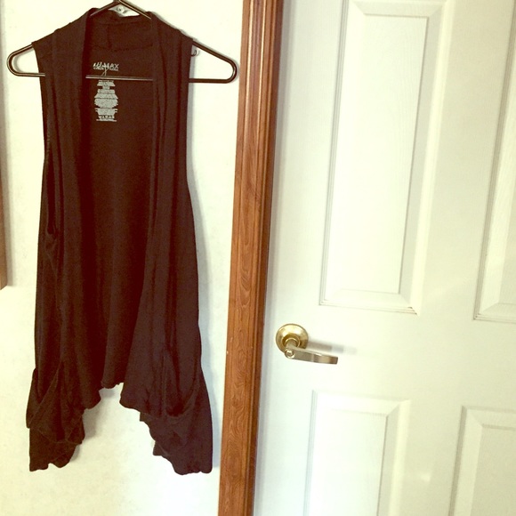 Black sleeveless cardigan