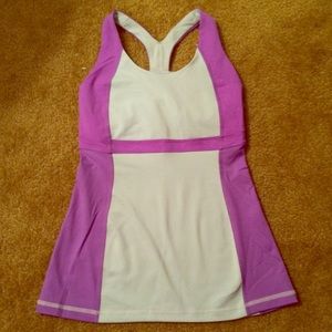 Lululemon Athletica top💜