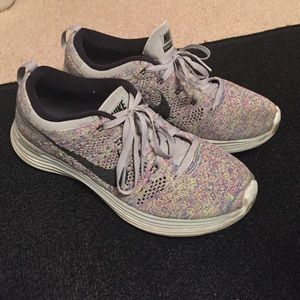 Nike lunar glide shoes