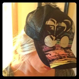 ROXY trucker hat 🌴🌸