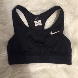 Nike pro size small sports bra