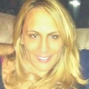 Meet your Posher, Carrie