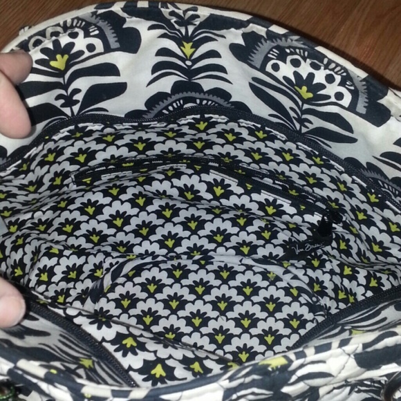Vera Bradley purse - Picture 3 of 4