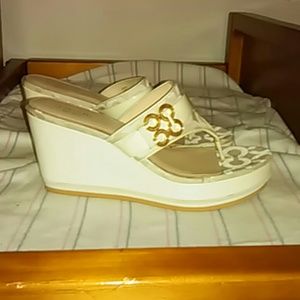 COACH GYPSY SANDAL NWOT