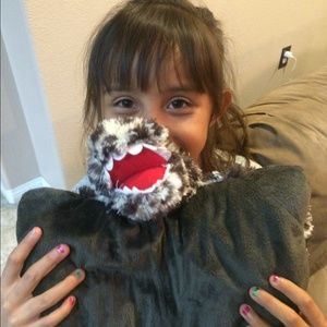 Meet your Posher, Monique