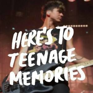 Meet your Posher, Mara