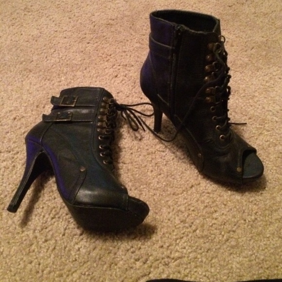 Charlotte Russe  black heels